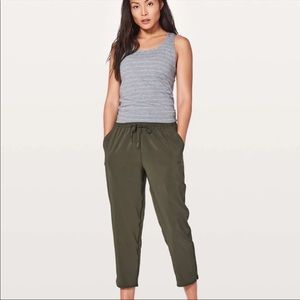 Lululemon Jogger Pants Size 8